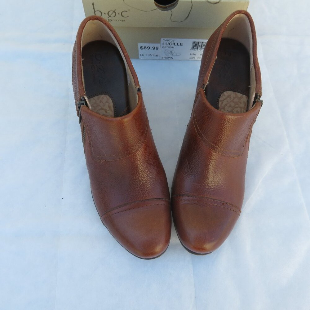 New in Box Born Concept B.O.C. Brown Pebble Leather 2" Heel Ankle Boots